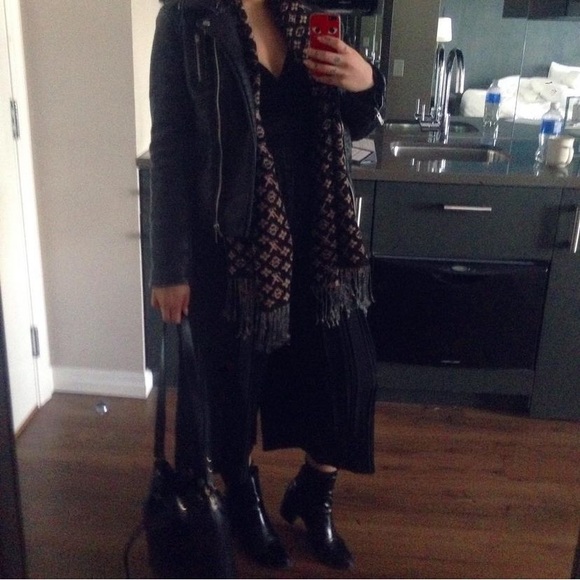 Perfect classic Faux leather Moto jacket, size M, see pictures for wear - Picture 3 of 9